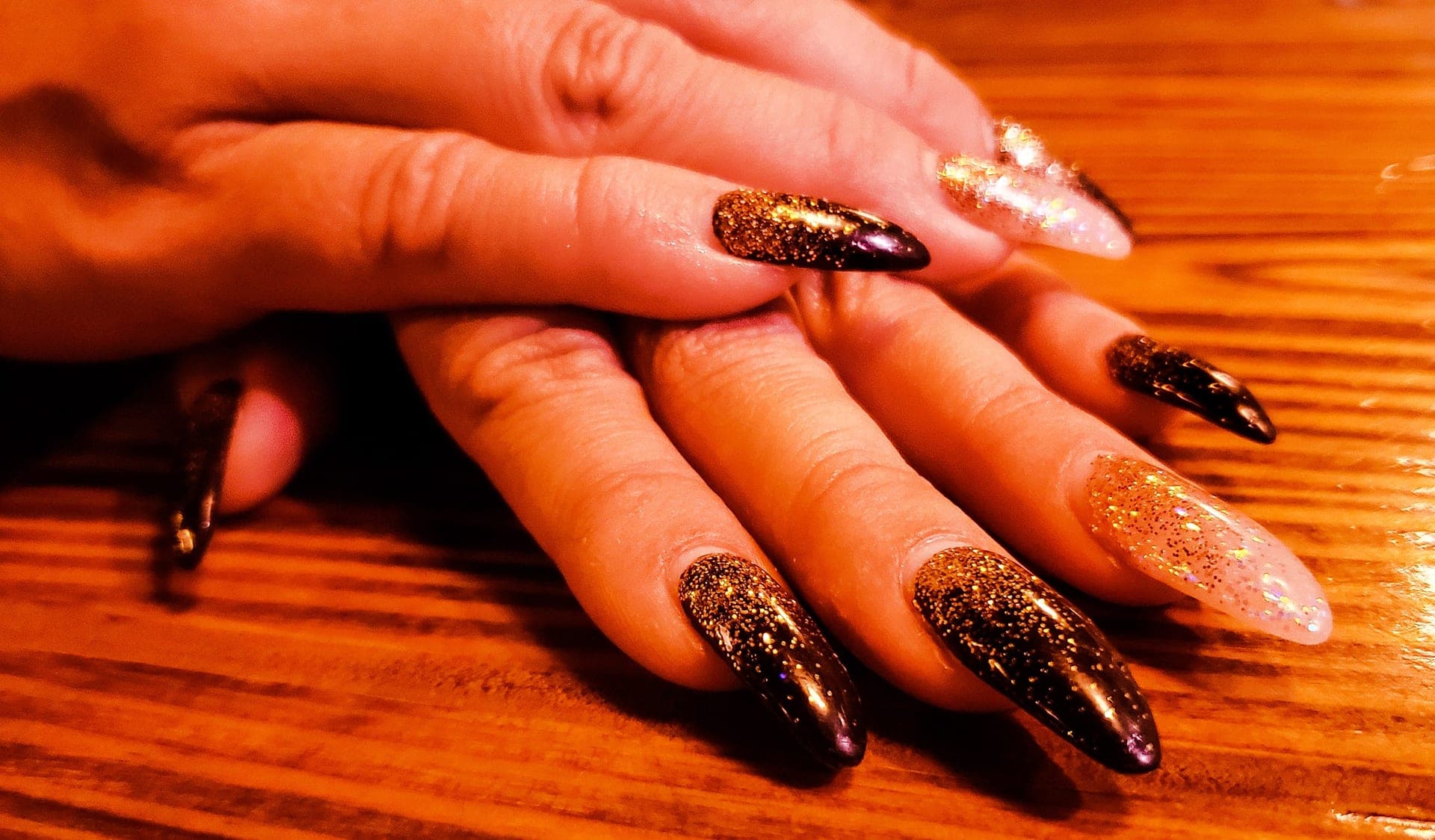 Gel nails